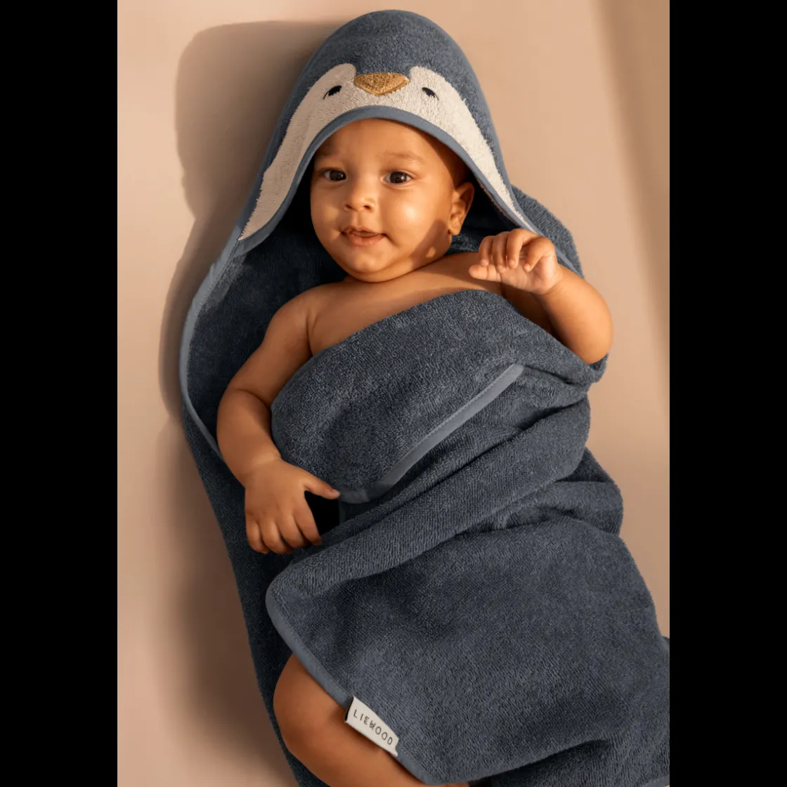 Liewood ALBERT Babyhandtuch mit Kapuze Oceanview mix New